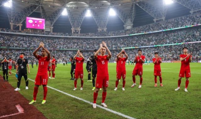 开云在线-【话题】我们究竟在批评国足和李铁什么？