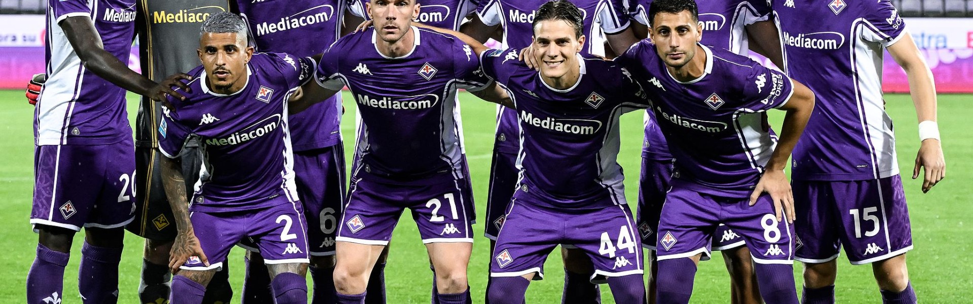 开云体育-《民族报》：“佛罗伦萨引进科波拉的障碍。所有后卫人选”